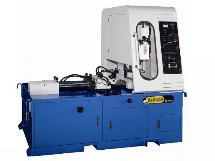 Soco's Steel Tube Cutting OD 127mm + NC Servo Feeding with Touchscreen Panel